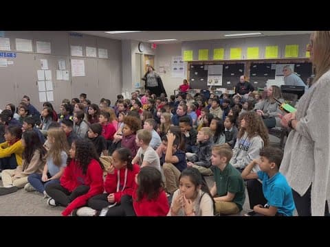 13 Weather Academy visits students at Abraham Lincoln Elementary School