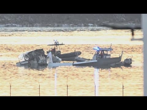 'It breaks my heart': Retired pilots discuss deadly Washington DC plane crash