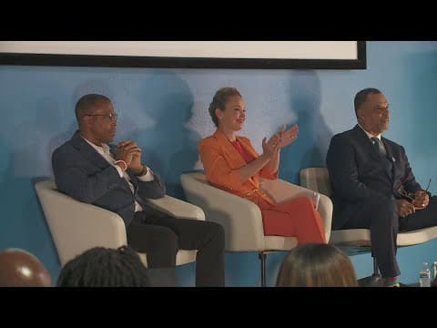 New Orleans mayoral candidates speak at packed forum