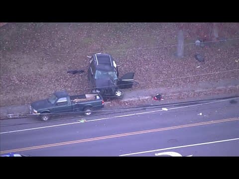 6 juveniles suffering serious injuries after crash in Fairfax County
