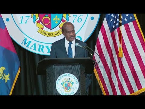 Ike Legget honored inside building named after him