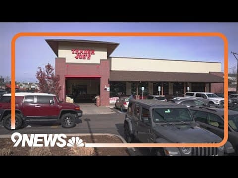 People packing in at the grocery stores ahead of Thanksgiving