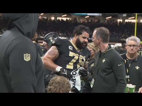 Saints center Erik McCoy returns, then exits again with injury