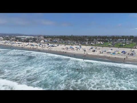 Labor Day beach crowds at San Diego beaches