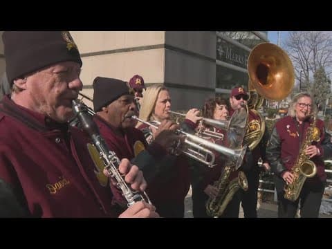 Washington marching band alumni celebrate Commanders ahead of championship