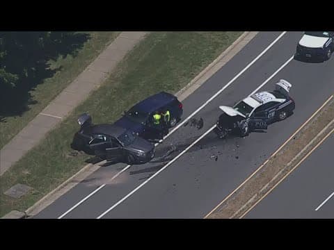Police: One in custody after stealing and crashing police car in Fairfax County