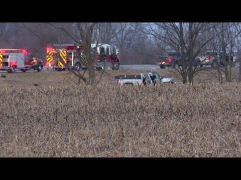 27-year-old woman and 2 children killed in crash along I-74 in Boone County; 4 others hospitalized