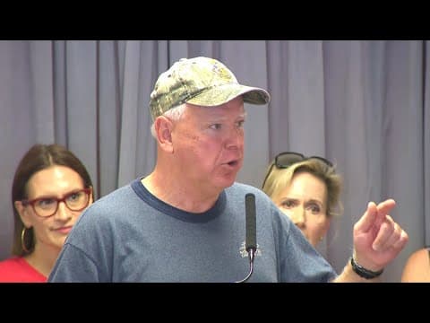 VIDEO: Tim Walz calls Donald Trump weird