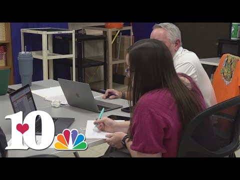 Northwest Middle School teachers learn Spanish, hoping to bridge language gaps