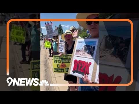 'No Kings' demonstration in Centennial, Colorado