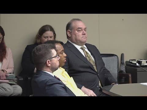 Former Knoxville 'cheerlebrity' to take plea deal in abuse case