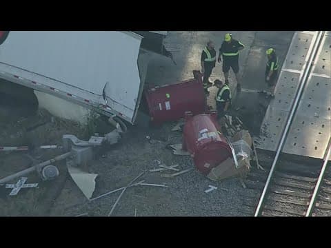 18-wheeler struck by Amtrak train in Terrell: Investigation continues