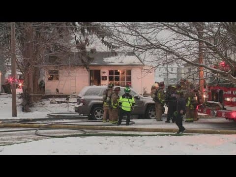 2 dead in west Columbus house fire