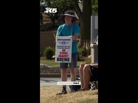 Members of Congress urge Boeing to negotiate with striking machinists in the Midwest