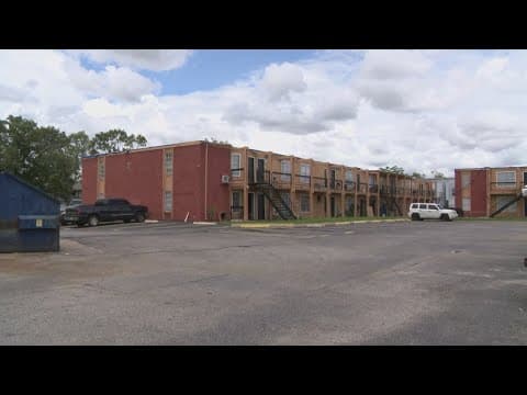 Storm damage repairs at Spring Branch apartment complex forces family to move out by end of the week