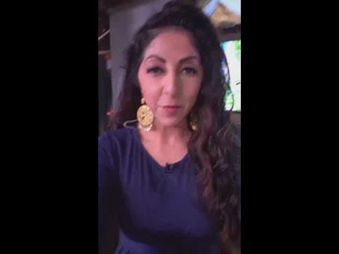 Mariners fans share their “rally” action after an historic 15-inning win over Detroit