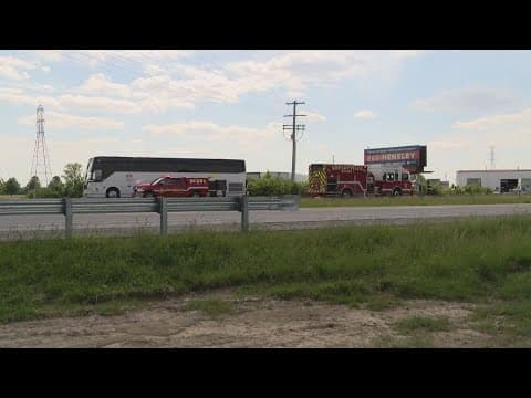 1 killed, 9 hospitalized in I-74 crash near Shelbyville