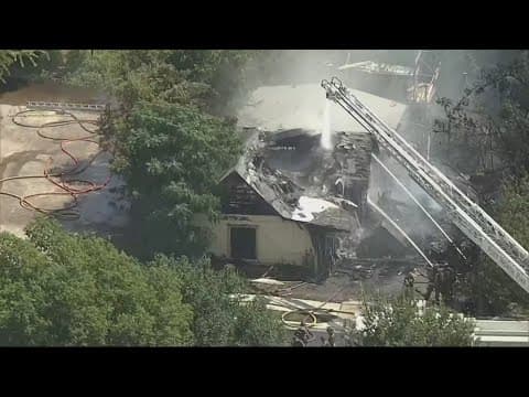 2 firefighters injured while battling North Texas house fire, officials say