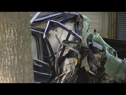 Woman dies after crashing SUV into west Houston home