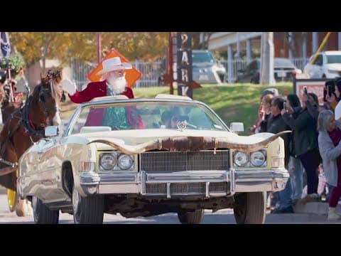Fort Worth Stockyards kicks off holidays with a Christmas parade