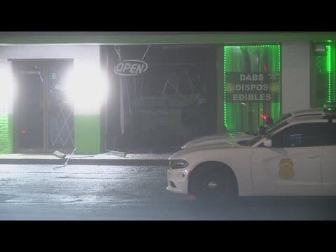 Vehicle rams into south Indy smoke shop, flees from police