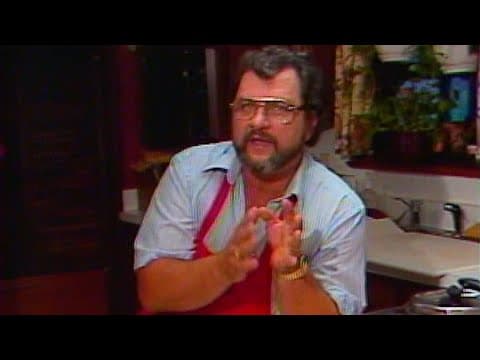 Frank Davis cooks turkey and oyster dressing for Thanksgiving