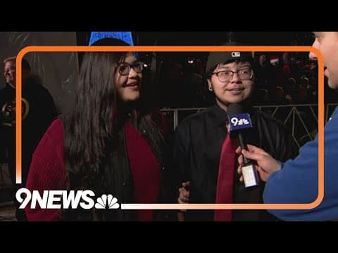 Couple gets engaged at 9NEWS Parade of Lights