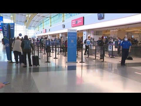 30 million people expected to passt through TSA checkpoints in the next week