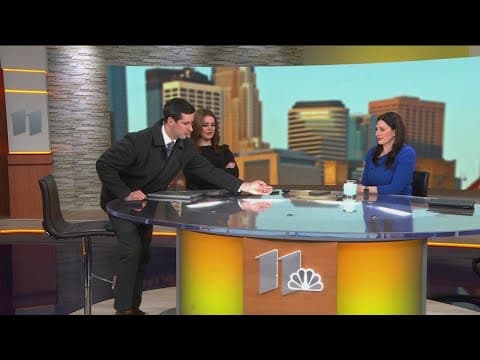 Ben amazes Alicia and Rena by catching rouge fly during #Sunrisers Extra