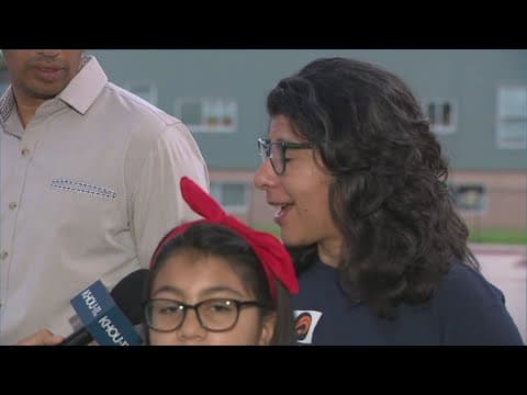 Parents continue protesting outside HISD schools over principals reportedly being forced out