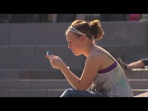 Back-to-school scams: What college students should avoid this semester