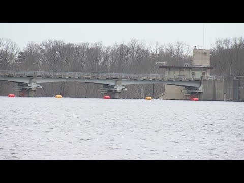 Chief: Man dead, another hospitalized after boat capsized in Hoover Reservoir