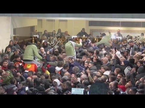 Around 50 Palestinian prisoners released from Hamas control