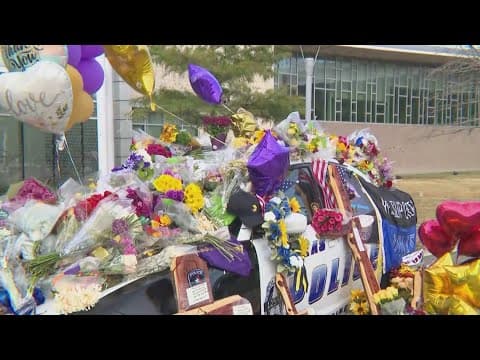 Memorial grows as tributes continue for fallen Dallas police officer Darron Burks