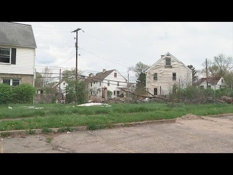 2 fires at abandoned Whitehall condos generates attention from police, fire departments