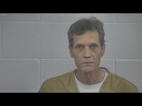 Father tried to get victim to delete evidence against son accused of exploiting underage girls