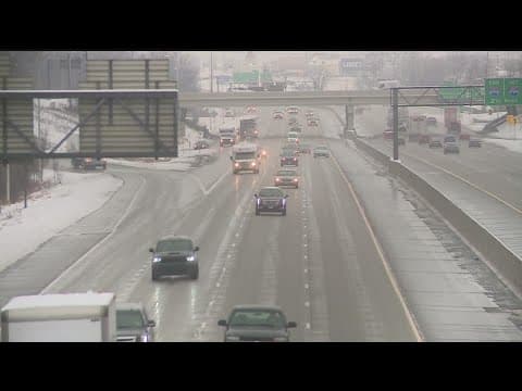 Snowy roads slow commutes on Thursday morning