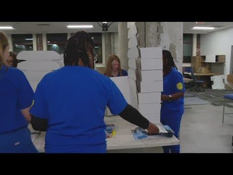 Nurses pack kits for night shift workers to show appreciation