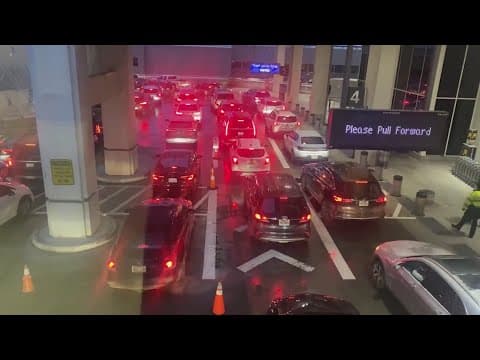 Ground stop at IAH leads to frustration inside and outside of Houston's biggest airport