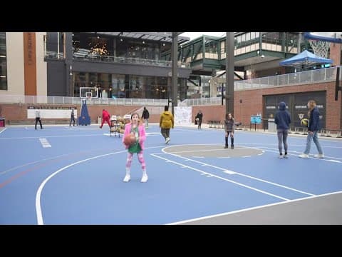 March Madness hits downtown Indianapolis