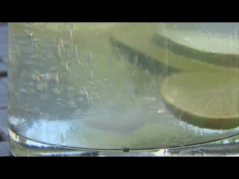 Here are some tips for staying hydrated during the summer heat