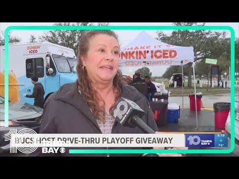 Bucs host playoff swag giveaway in Tampa