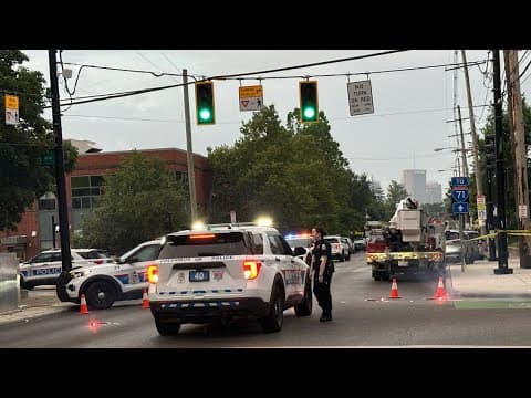 Columbus police respond to barricade situation on Summit Street in Weinland Park