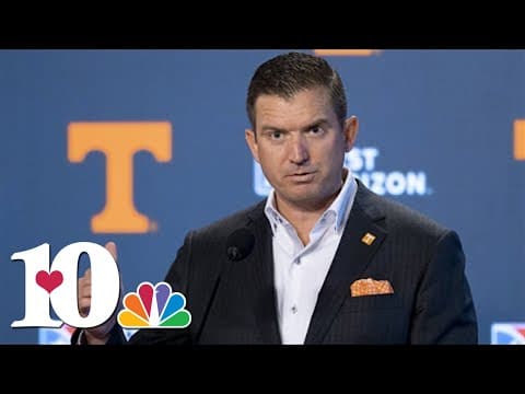 UT announces contract extension for its athletic director Danny White