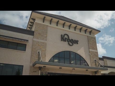 Houston police union suing Kroger over drained gift cards, reports Chronicle