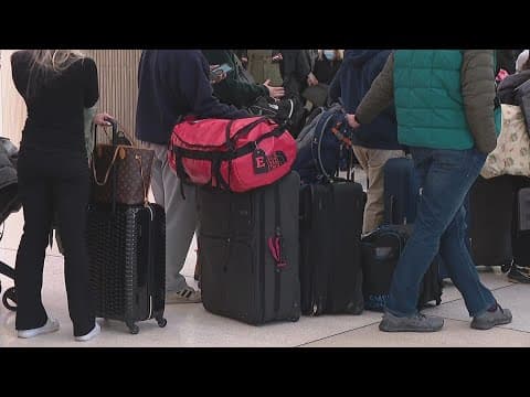Thousands of flights canceled as weather continues to hinder holiday travel