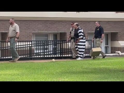 Advocates rally against execution of Robert Roberson