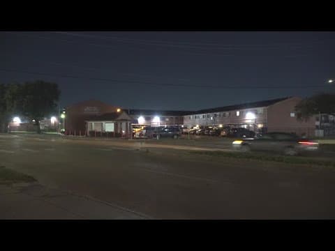 Firefighters released from hospital after jumping out of second story of apartment complex