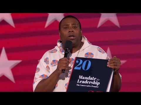 SNL star Kenan Thompson speaks at 2024 DNC (Aug. 21, 2024)