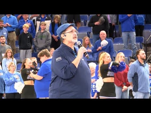 Richard Goodall sings national anthem at Indiana State basketball game